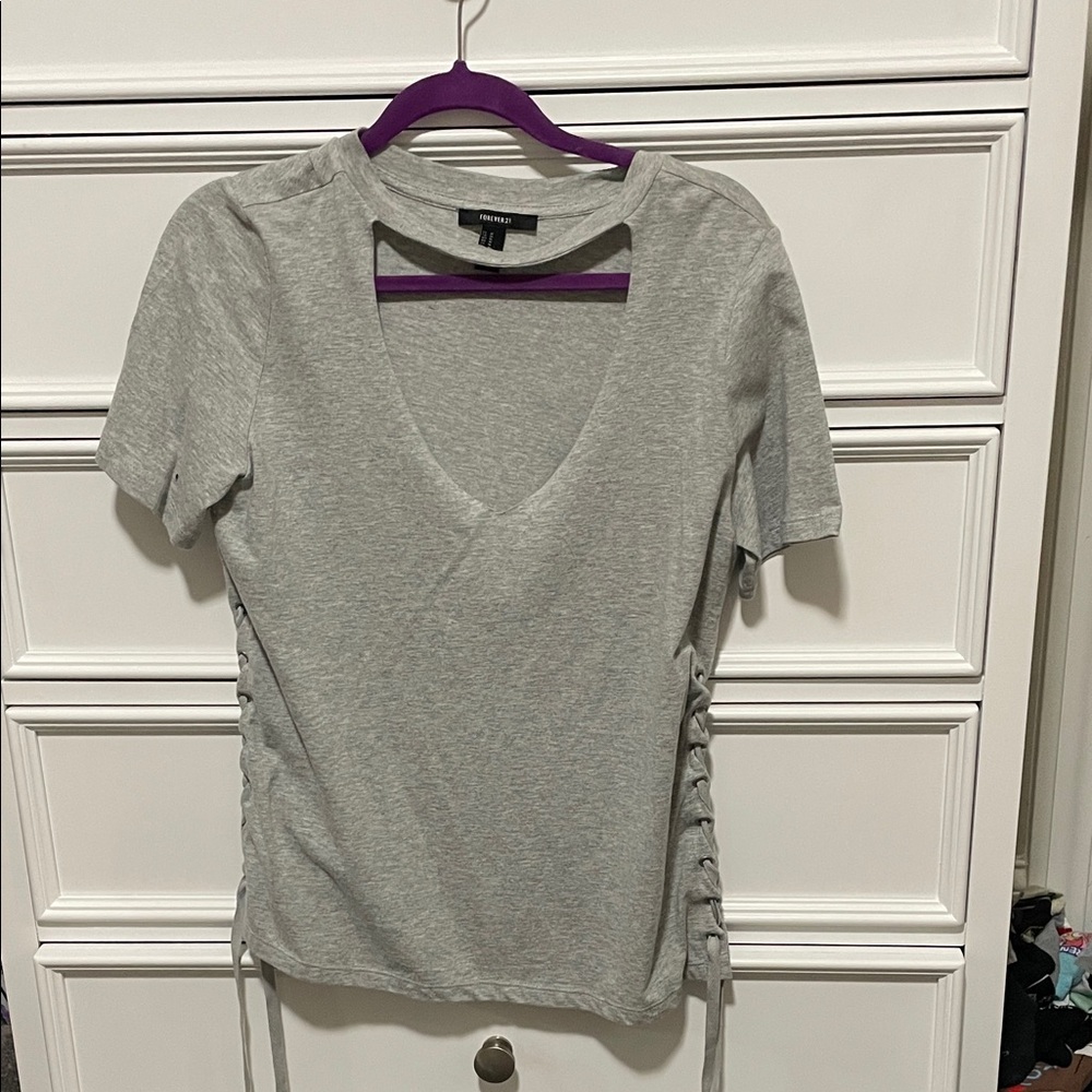 Forever 21 Grey Shirt